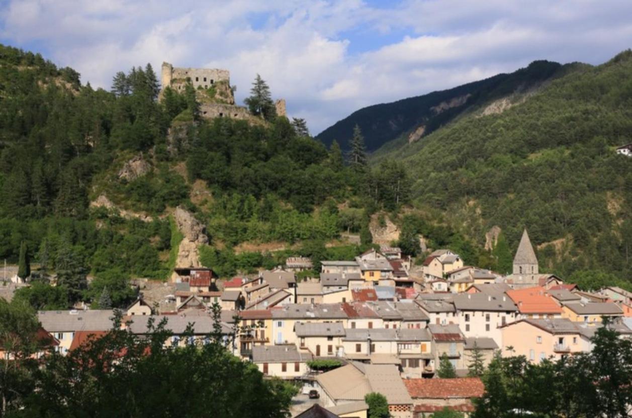 Chambre Aux Gorges De Daluis Guillaumes Exterior photo